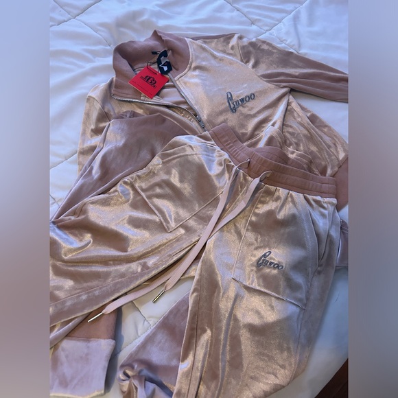 Gsuwoo Brown Velour Tracksuit - Picture 10 of 12